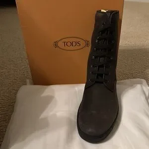 Tod’s lace up boots new with box and shoe bag TOD main image 3